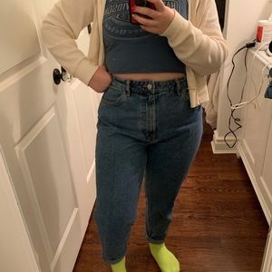 ZARA MOM FIT JEANS